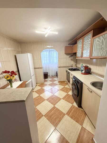 Fizicienilor Apartament cu 2 camere Aleia Fizicienilor renovat mobilat lux